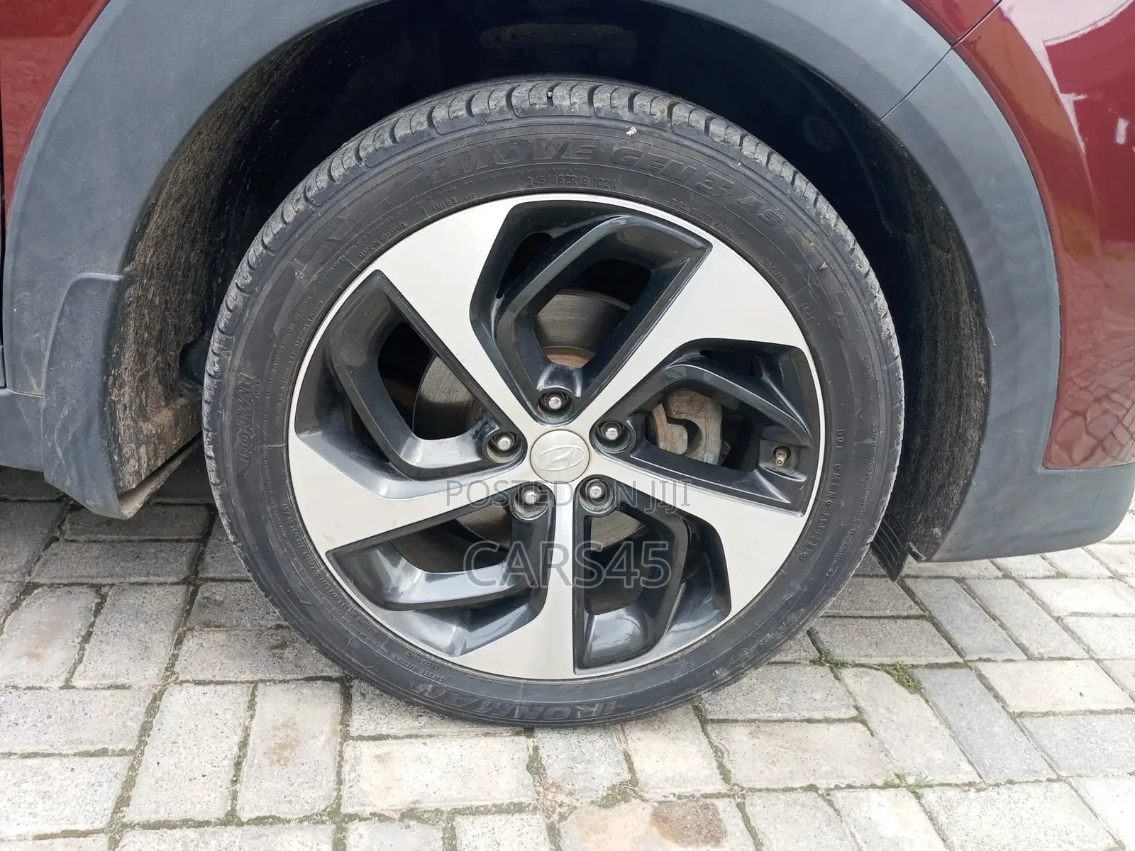 Hyundai Tucson 2016 Red