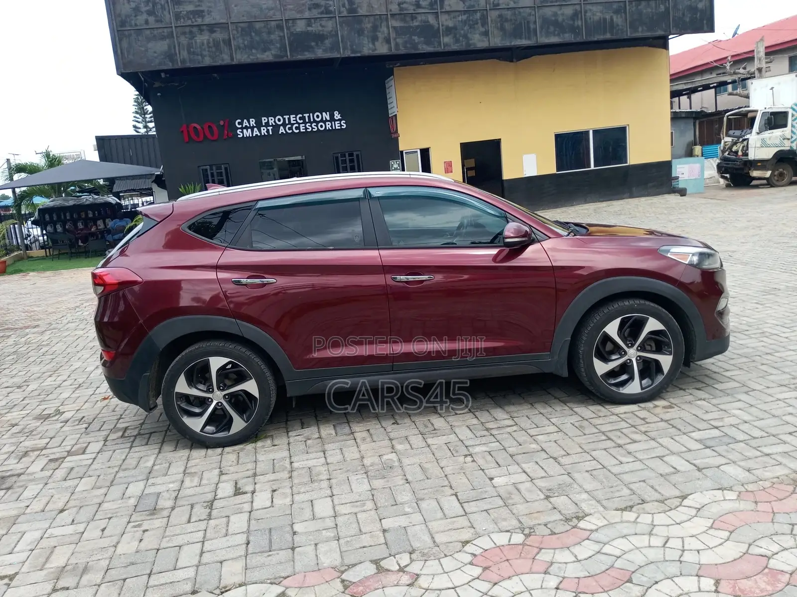 Hyundai Tucson 2016 Red