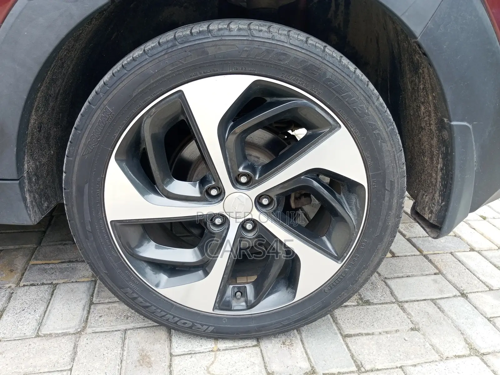 Hyundai Tucson 2016 Red