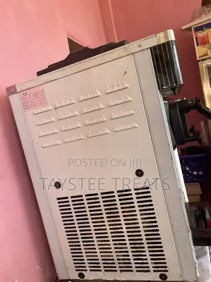 Ice Cream Machine