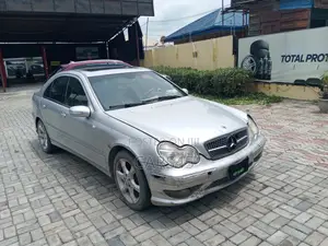 Mercedes-Benz C280 2006 Silver