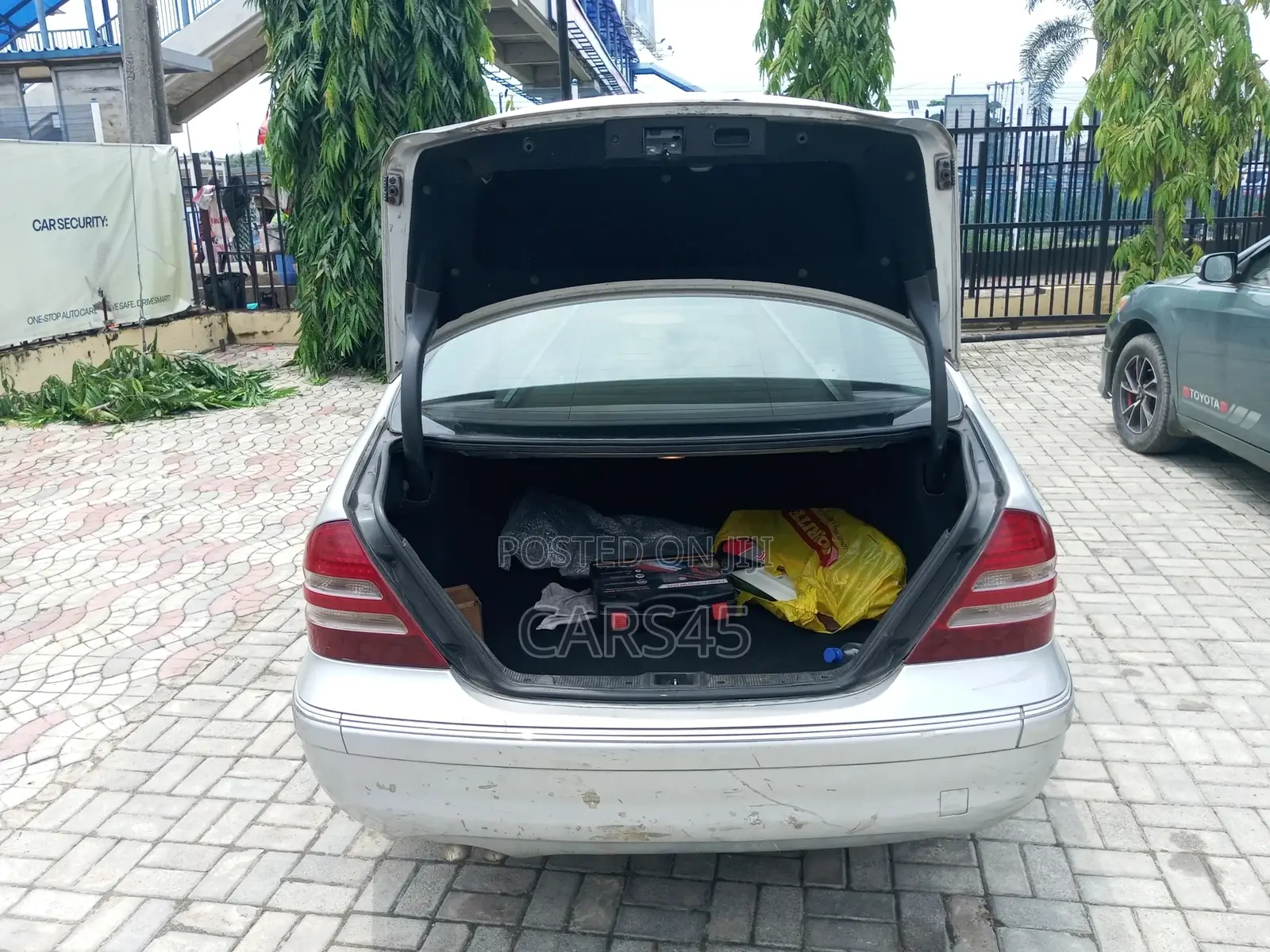 Mercedes-Benz C280 2006 Silver