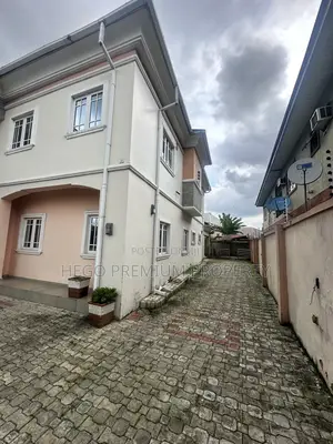 4bdrm Duplex in Farm Road 2, Eliozu for rent