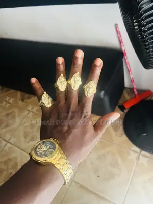 18 Karat Dubai Gold Pharaoh Rings