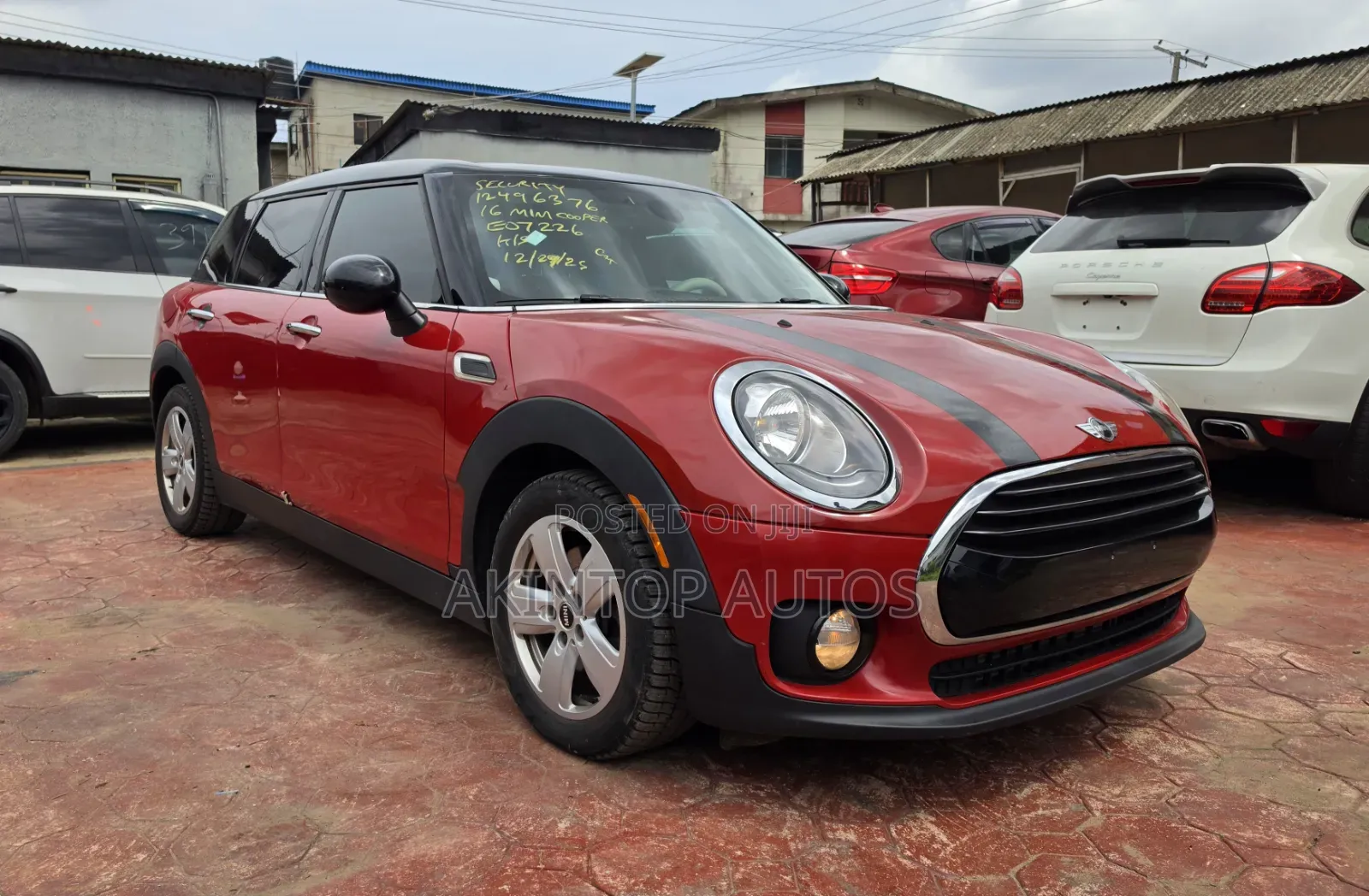 Mini Clubman 2016 Red