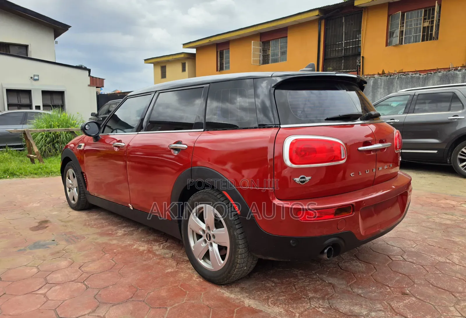 Mini Clubman 2016 Red