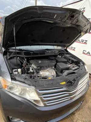 Toyota Venza AWD 2011 Gray
