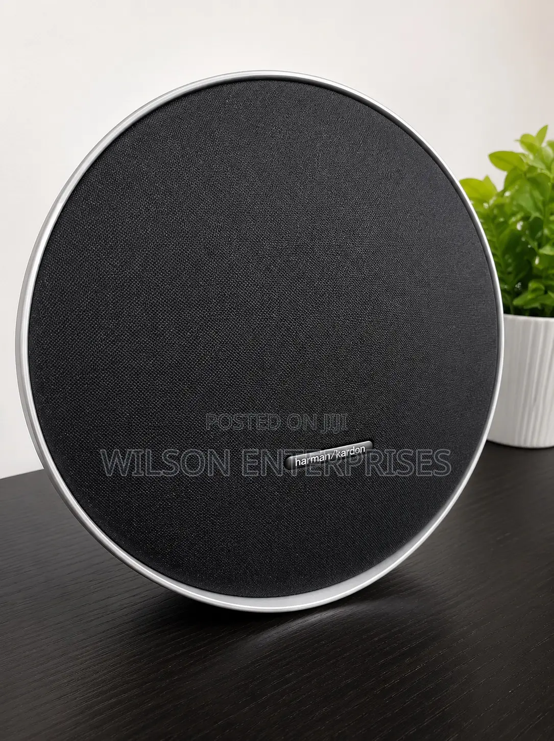 BRAND NEW USA Harman Kardon Onyx Studio 9