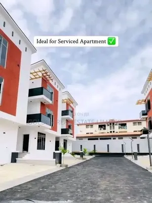 4bdrm Duplex in Utako for sale