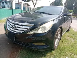 Hyundai Sonata 2012 Black