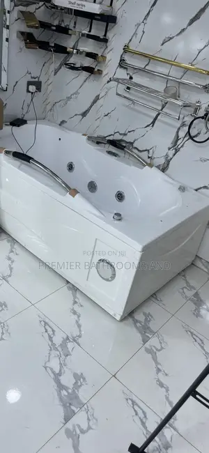 Single White Jacuzzi