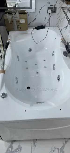 Single White Jacuzzi
