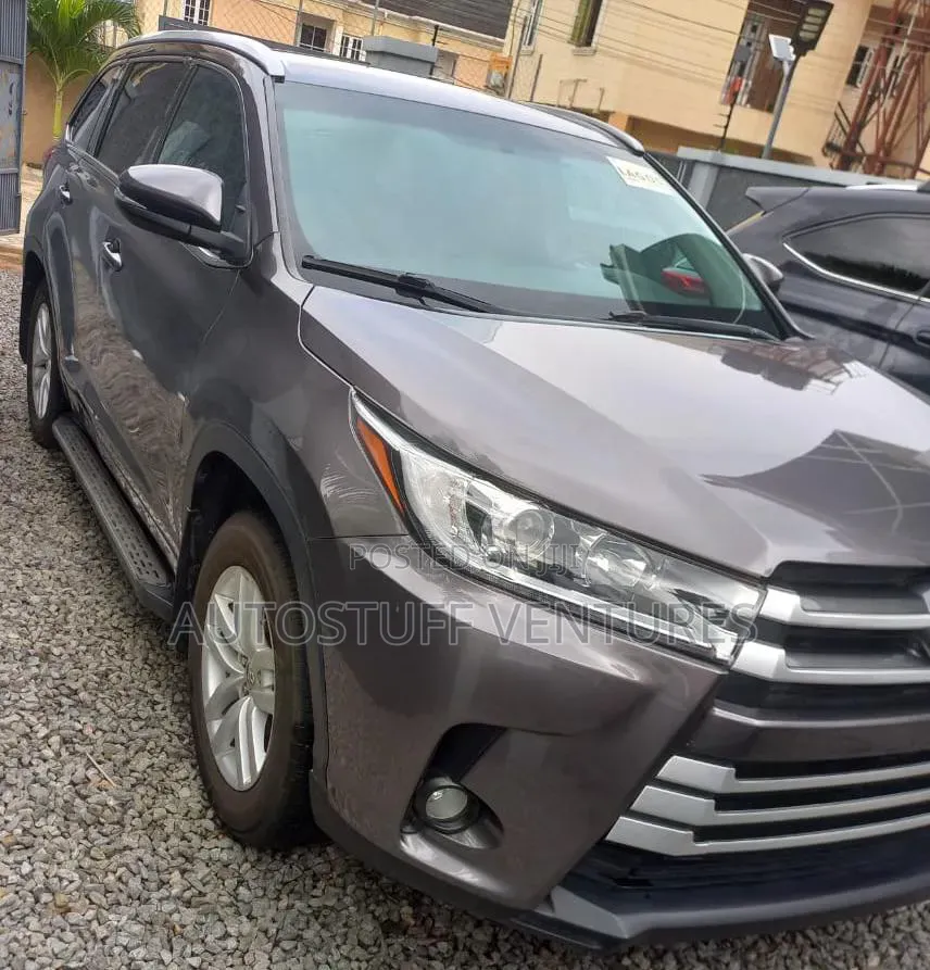 Toyota Highlander 2016 Gray