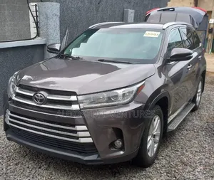 Toyota Highlander 2016 Gray