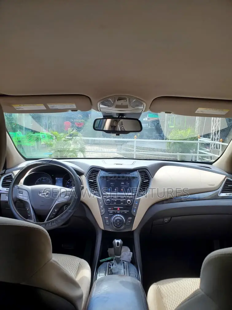 Hyundai Santa Fe 2016 Blue