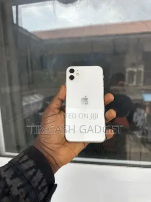 Apple iPhone 11 64 GB White
