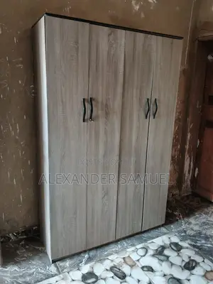 Bedroom Wardrobe for Sale