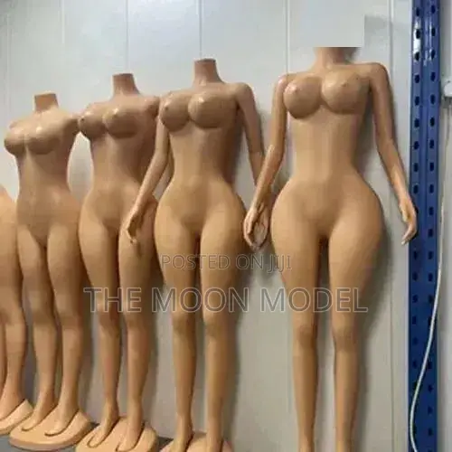 Female Mannequin