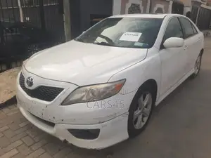 Toyota Camry 2011 White