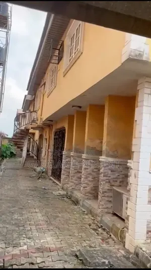 3bdrm Duplex in Ago Palace for sale