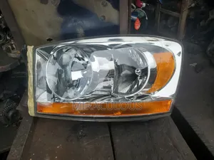 Headlight Dodge Ram 2008 Model