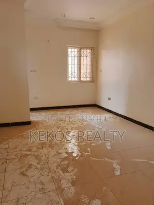 4bdrm Townhouse/Terrace in Jahi for sale