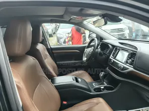 Toyota Highlander 2019 Matt Black