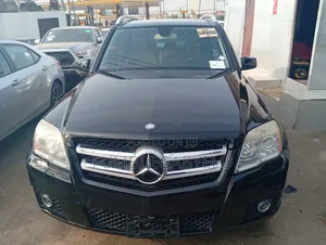 Mercedes-Benz GLK-Class 2012 Black