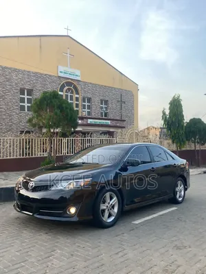 Toyota Camry SE Sport 4dr Sedan w/Prod. End 11/13 (2.5L 4cyl 6A) 2014 Black