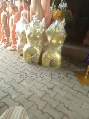 BBL Female Mannequin