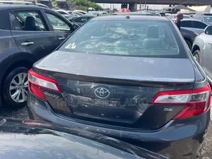 Toyota Camry 2014 Gray