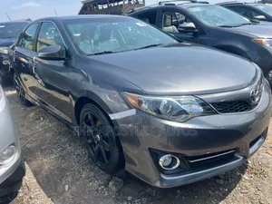 Toyota Camry 2014 Gray