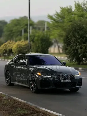 BMW 328i 2022 Black