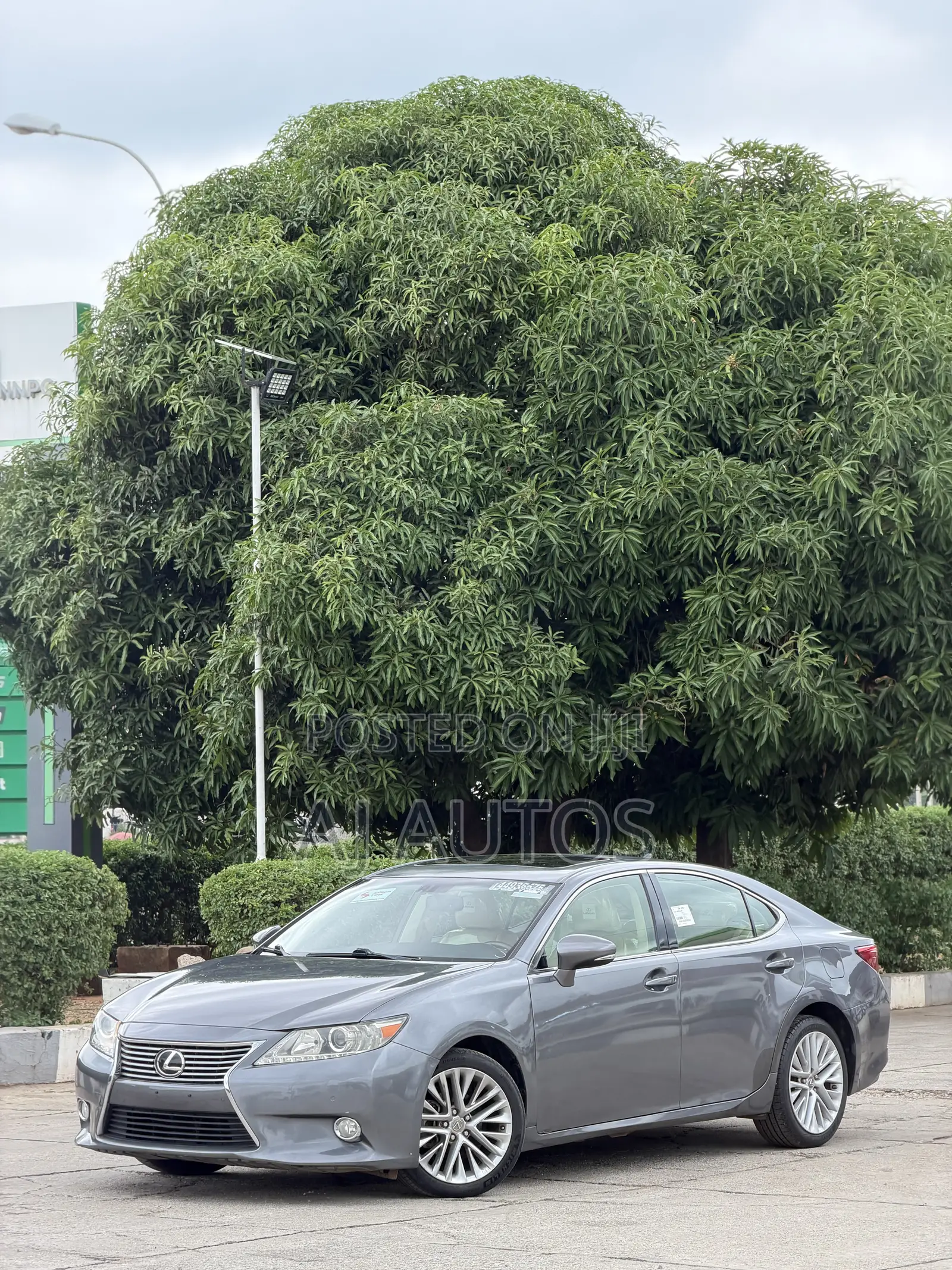 Lexus ES 2013 Gray