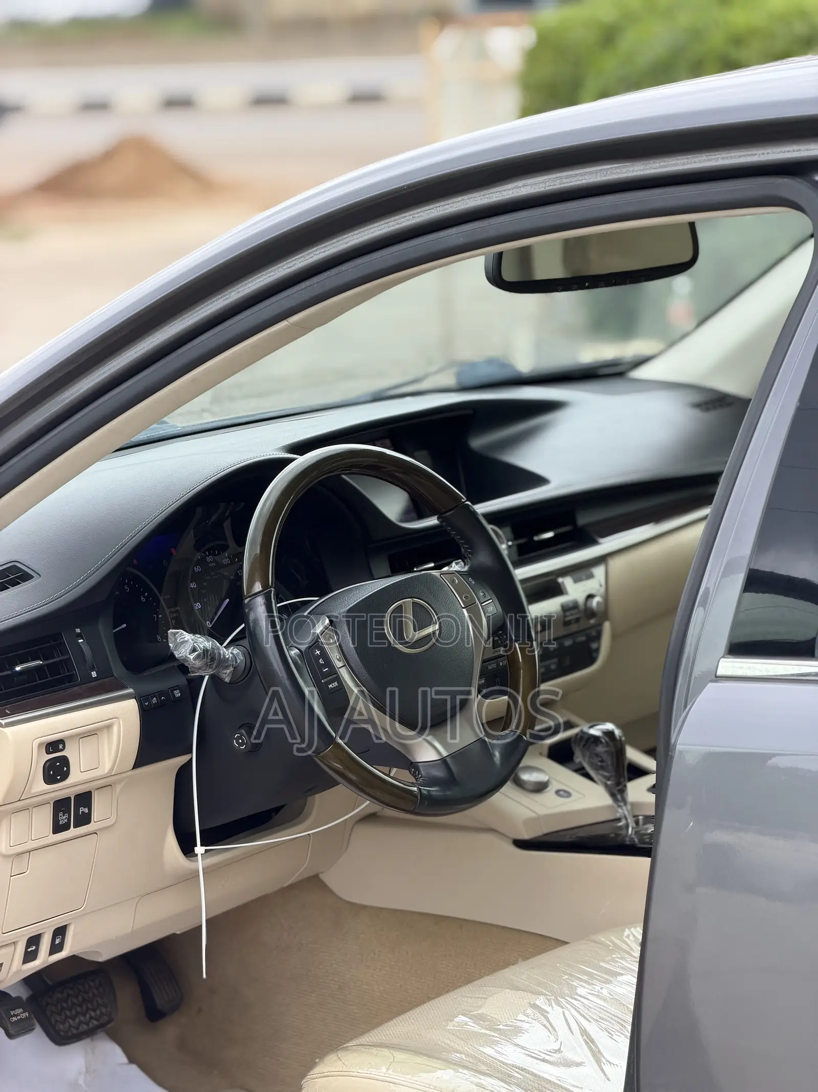Lexus ES 2013 Gray