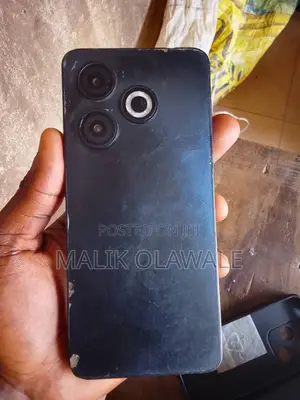 Infinix Smart 8 64 GB Black