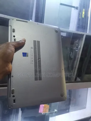 Laptop HP EliteBook Folio 1040 G3 8GB Intel Core i5 SSD 256GB