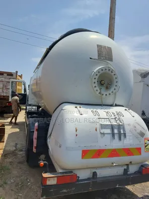 Foreign Used 10tonnes Renault Lpgas Truck