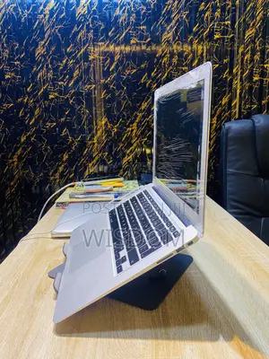 Laptop Apple MacBook Air 2017 8GB Intel Core i5 SSD 256GB