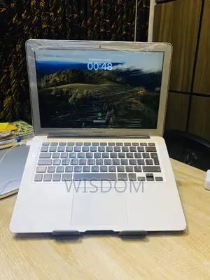 Laptop Apple MacBook Air 2017 8GB Intel Core i5 SSD 256GB