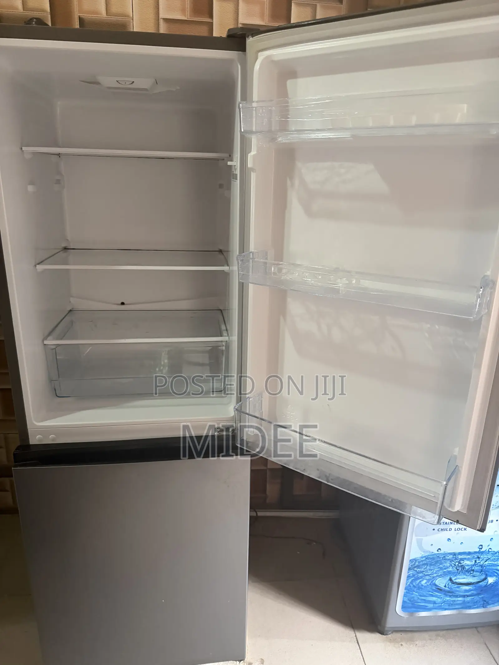 Hisense 230l Fridge
