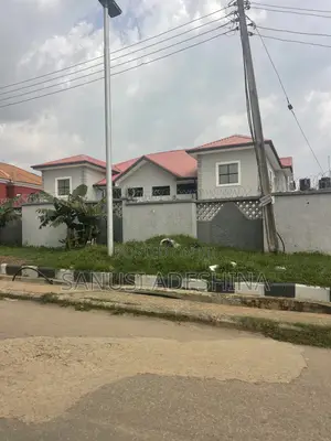 3bdrm Block of Flats in Gwarimpa Estate,Fct, Gwarinpa for rent