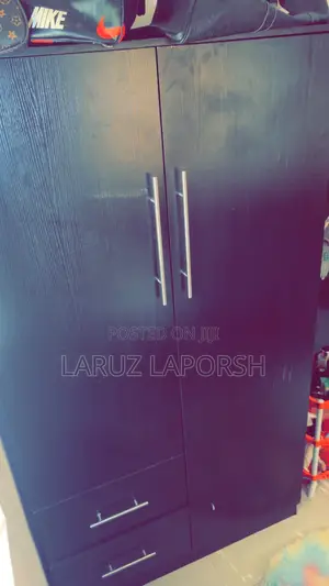 2weeks Use Very Neat Wardrobe at Awuff Price