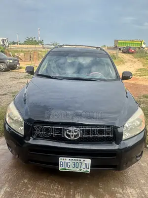 Toyota RAV4 2010 Black