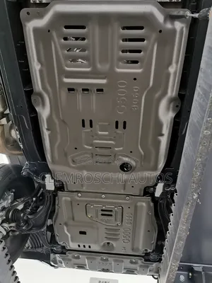 High Quality Certified Complete Brand New Under Engine Cover G63, G500
