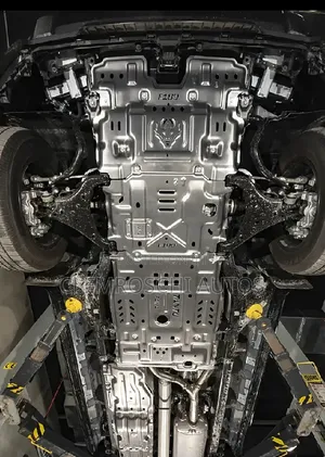 High Quality Certified Complete Brand New Under Engine Cover G63, G500