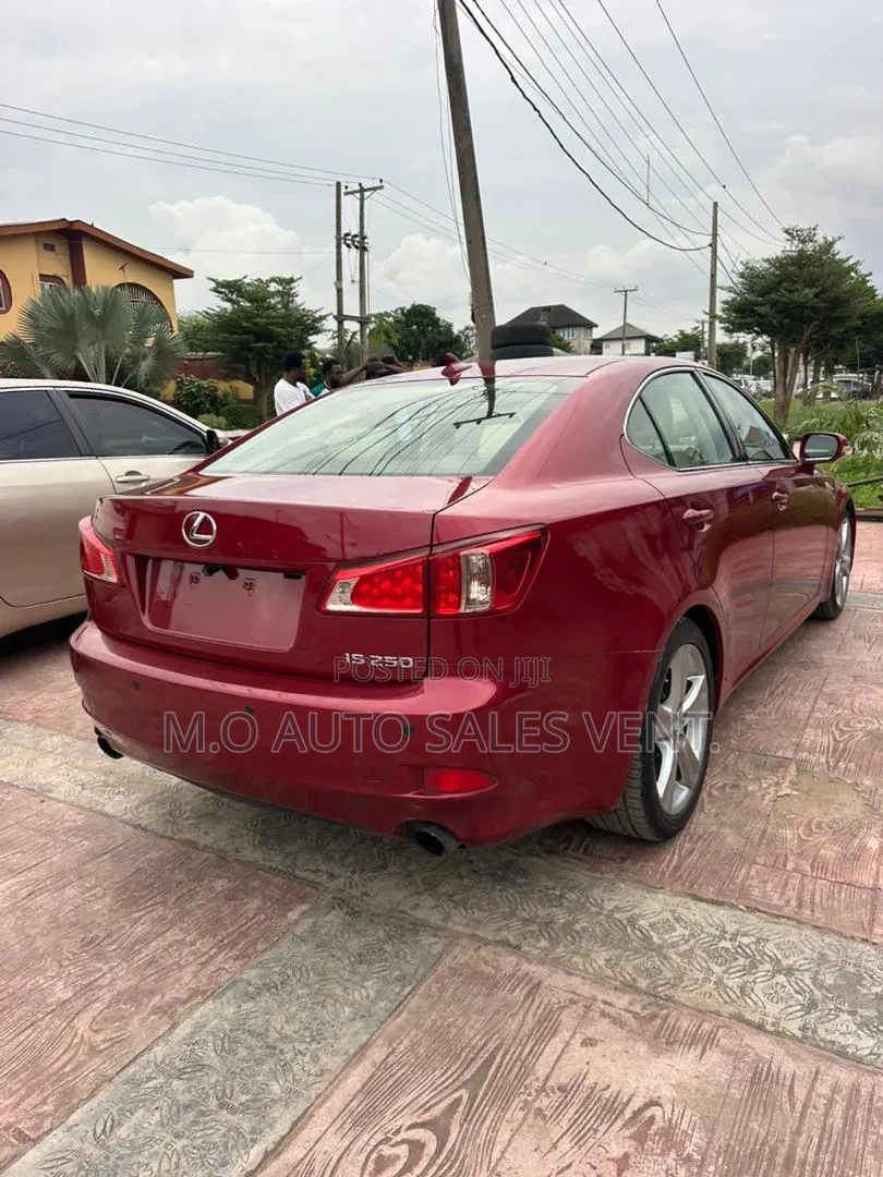 Lexus IS 2012 Red