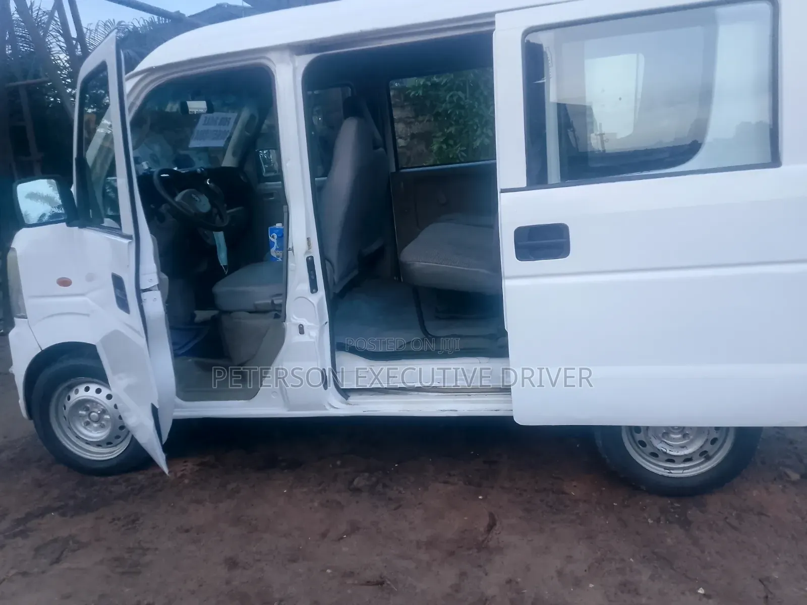 Suzuki Every 2013 White