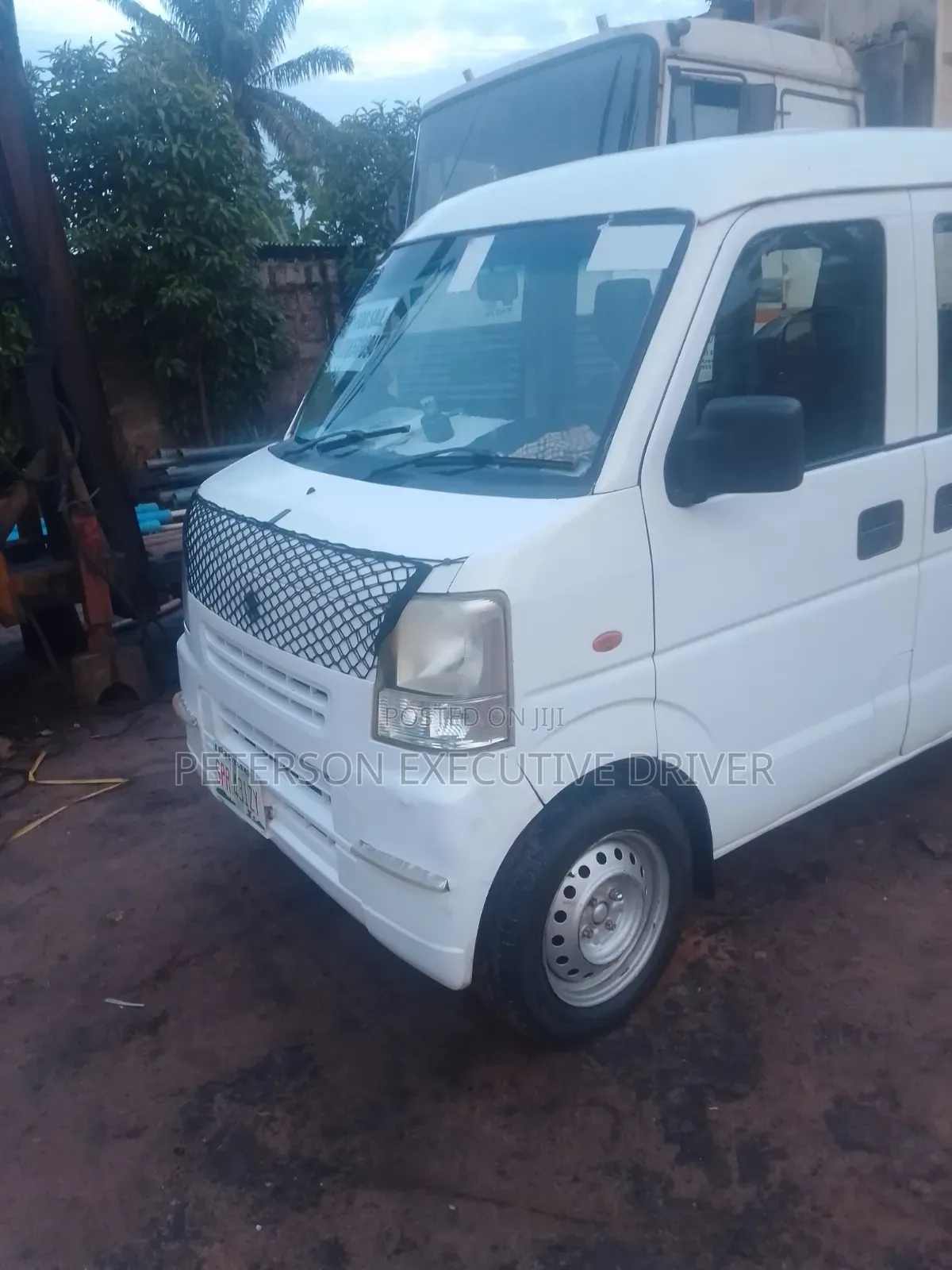 Suzuki Every 2013 White