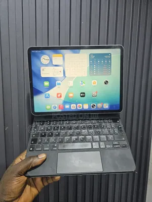Apple iPad Pro 11 (2022) 128 GB Silver